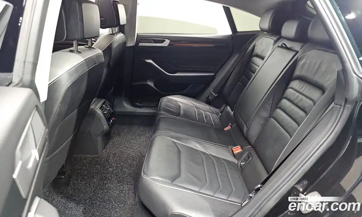 Volkswagen Arteon 2023 2.0 Автомат в Москве № 199095, фото 16