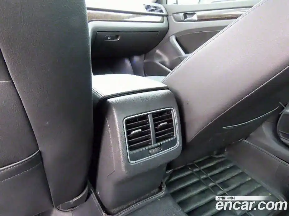 Volkswagen Passat 2015 2.0 Автомат в Москве № 199356, фото 15