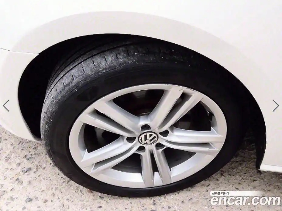 Volkswagen Passat 2015 2.0 Автомат в Москве № 199356, фото 18