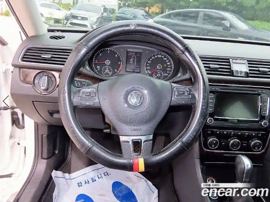 Volkswagen Passat 2015 2.0 Автомат в Москве № 199356, фото 8