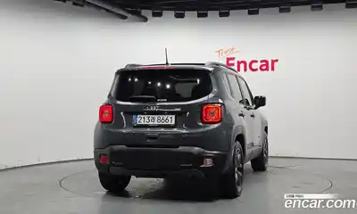 Jeep Renegade 2023 1.3 Автомат в Москве № 199375, миниатюра 7