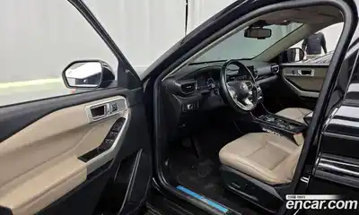 Ford Explorer 2021 2.3 Автомат в Москве № 199788, миниатюра 3