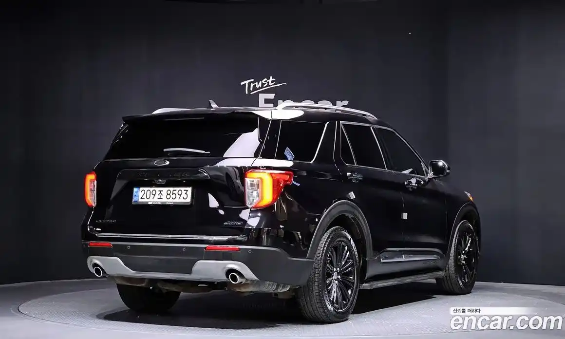 Ford Explorer 2021 2.3 Автомат в Москве № 199788, фото 5