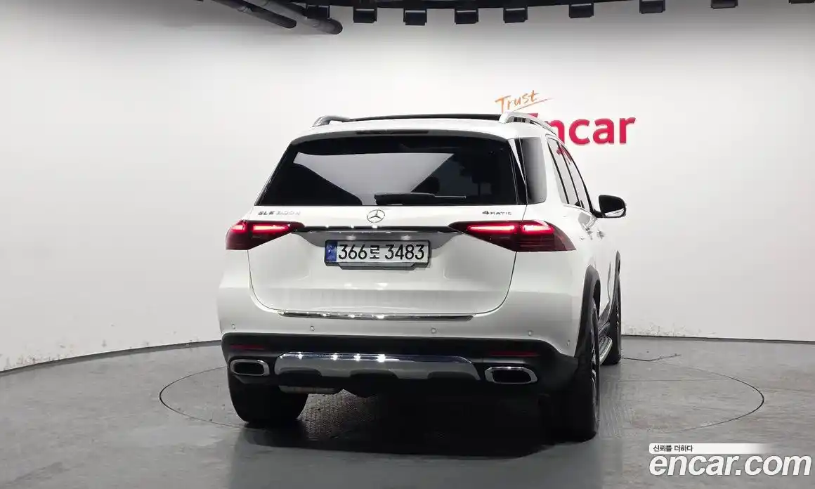 Mercedes-Benz GLE-Class 2024 2.0 Автомат в Москве № 205172, фото 12