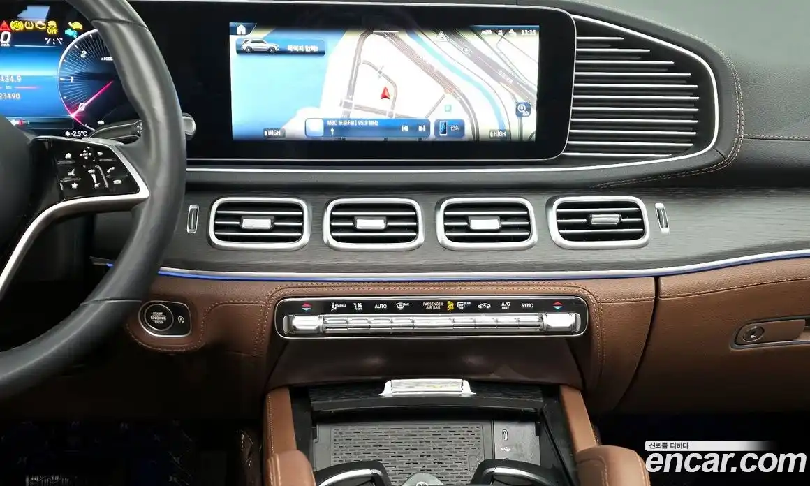 Mercedes-Benz GLE-Class 2024 2.0 Автомат в Москве № 205172, фото 19