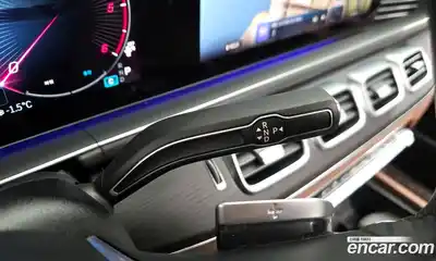 Mercedes-Benz GLE-Class 2024 2.0 Автомат в Москве № 205172, миниатюра 2