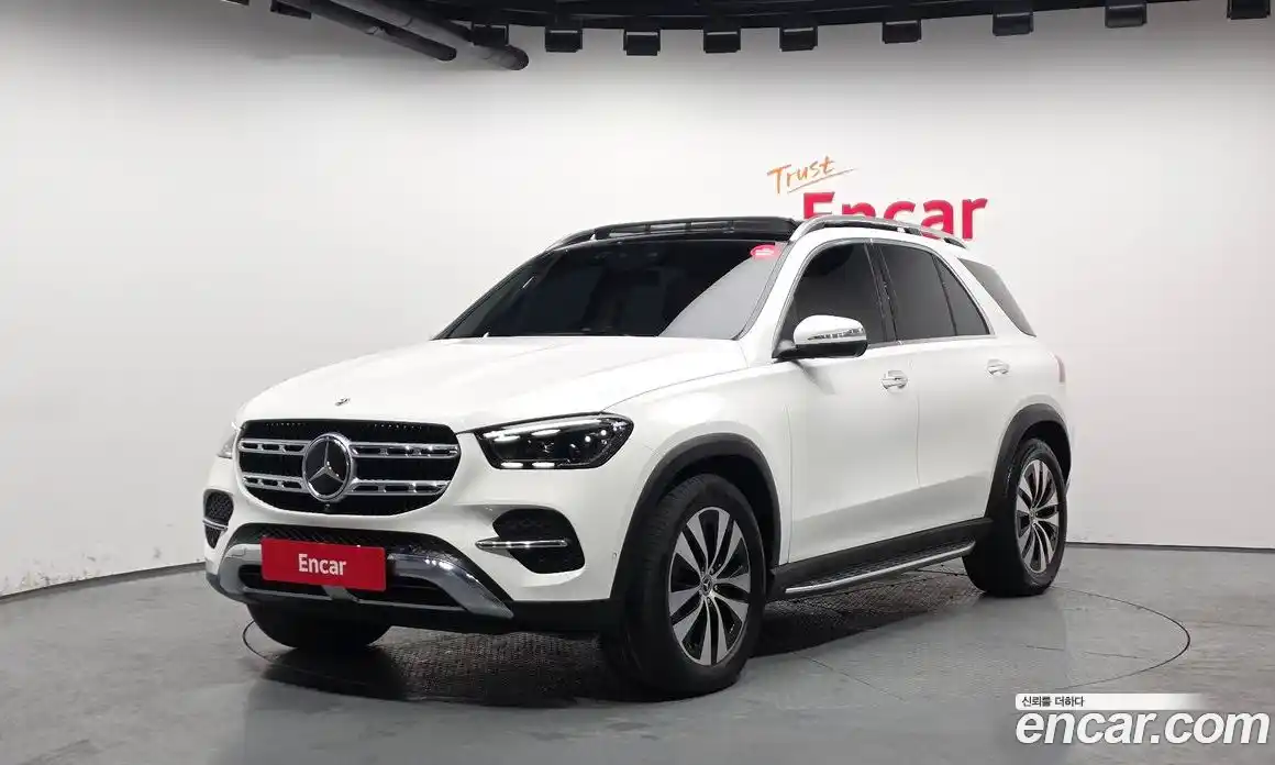 Mercedes-Benz GLE-Class 2024 2.0 Автомат в Москве № 205172, фото 4