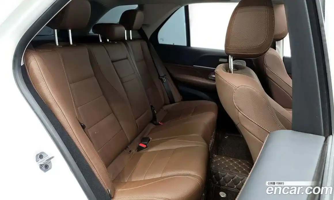 Mercedes-Benz GLE-Class 2024 2.0 Автомат в Москве № 205172, фото 6