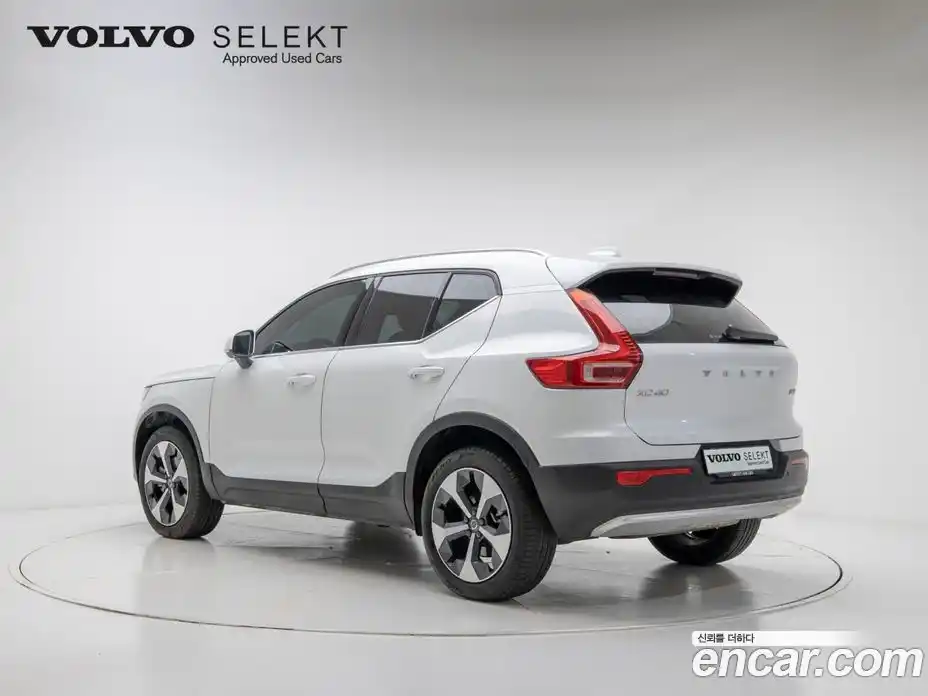 Volvo XC40 2025 2.0 Автомат в Москве № 205277, фото 4