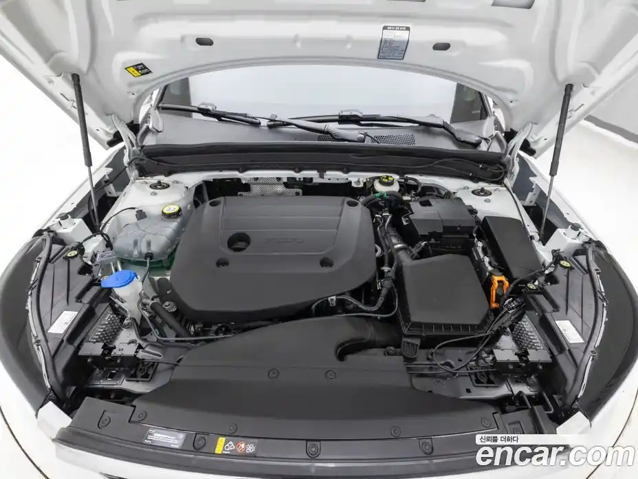 Volvo XC40 2025 2.0 Автомат в Москве № 205277, фото 6