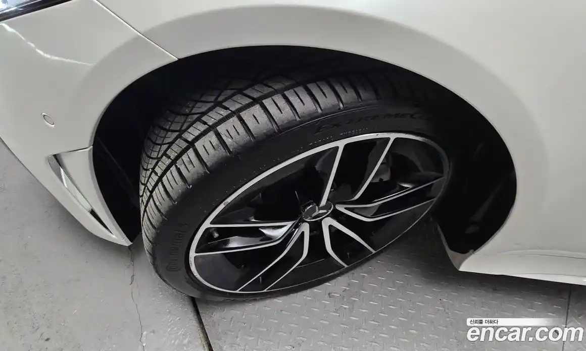 Mercedes-Benz CLS-Class 2022 3.0 Автомат в Москве № 206705, фото 20