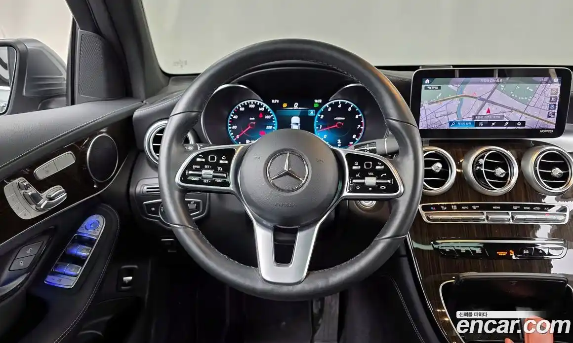 Mercedes-Benz GLC-Class 2020 2.0 Автомат в Москве № 206800, фото 13
