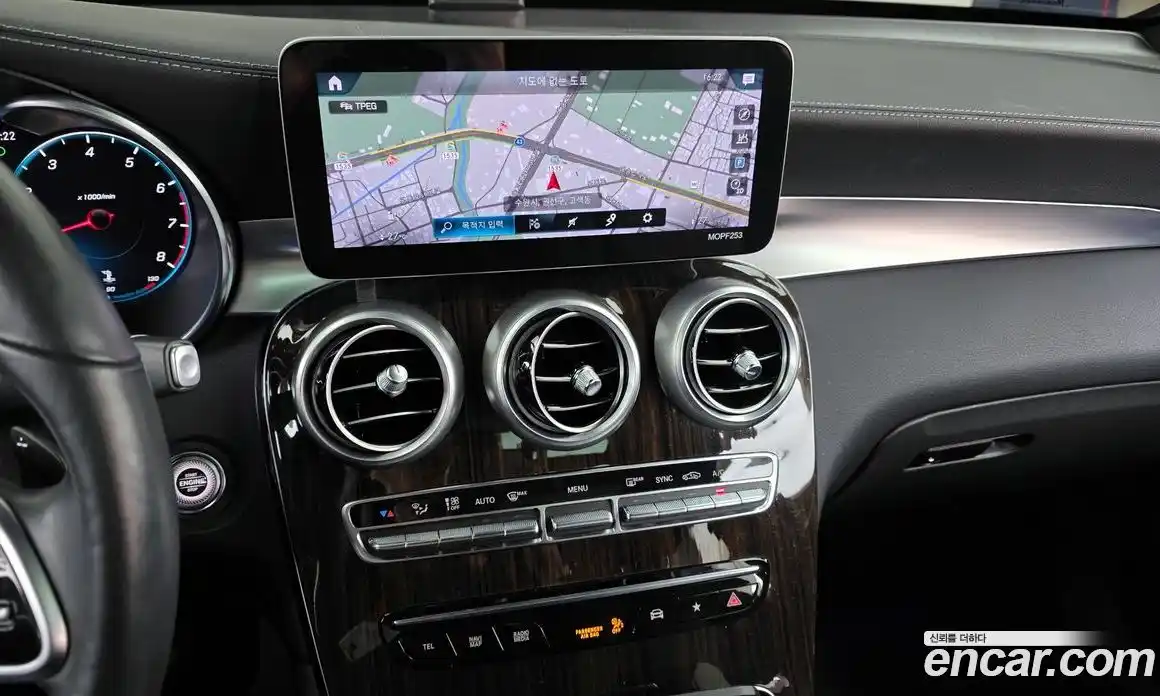 Mercedes-Benz GLC-Class 2020 2.0 Автомат в Москве № 206800, фото 14