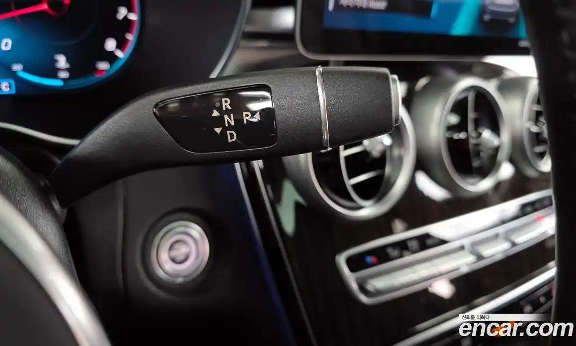 Mercedes-Benz GLC-Class 2020 2.0 Автомат в Москве № 206800, фото 9