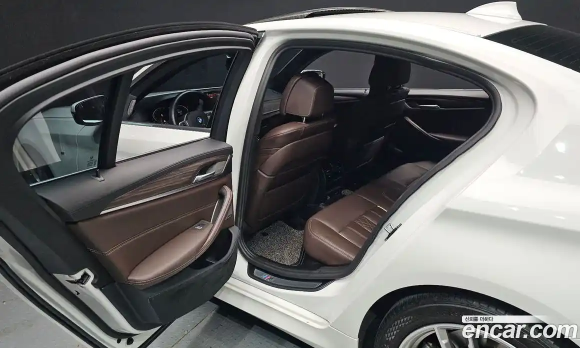 BMW 5-Series 2020 2.0 Автомат в Москве № 211103, фото 13