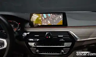 BMW 5-Series 2020 2.0 Автомат в Москве № 211103, миниатюра 3