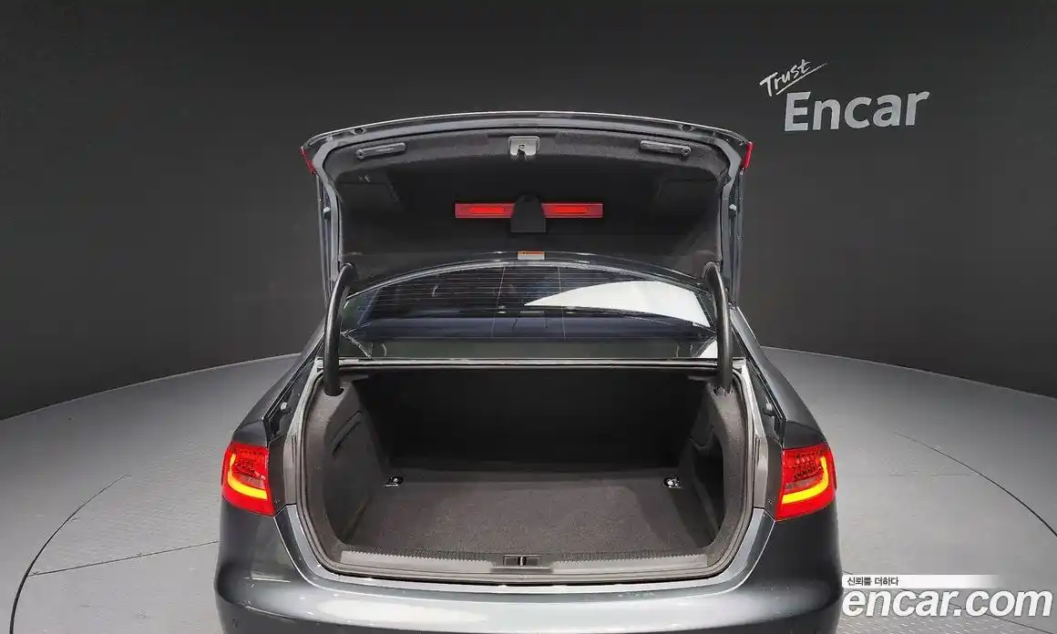 Audi A4 2015 2.0 Автомат в Москве № 212428, фото 7