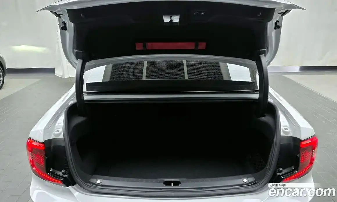 Volvo S90 2023 2.0 Автомат в Москве № 212836, фото 11