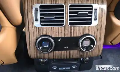 Land Rover Range-Rover 2021 3.0 Автомат в Москве № 213386, миниатюра 6