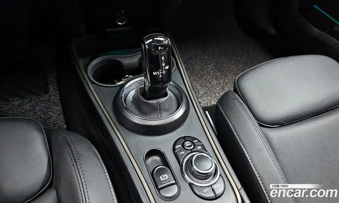 Mini Countryman 2023 1.5 Автомат в Москве № 214138, фото 9