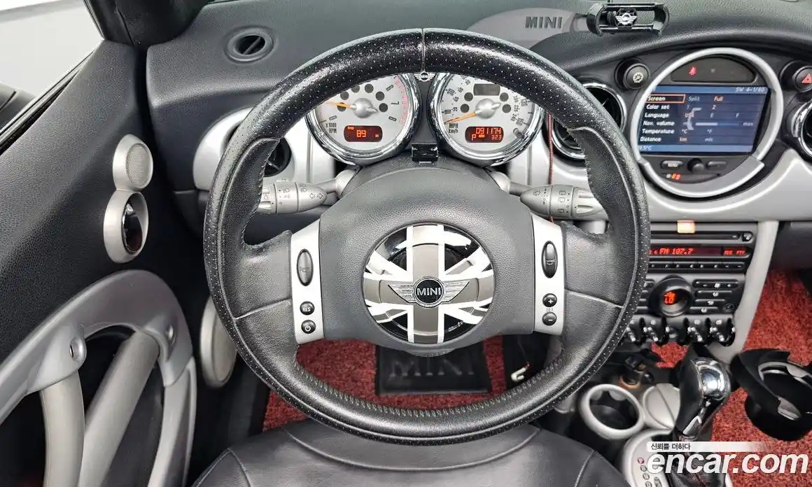 Mini Cooper 2004 1.6 Автомат в Москве № 214369, фото 13