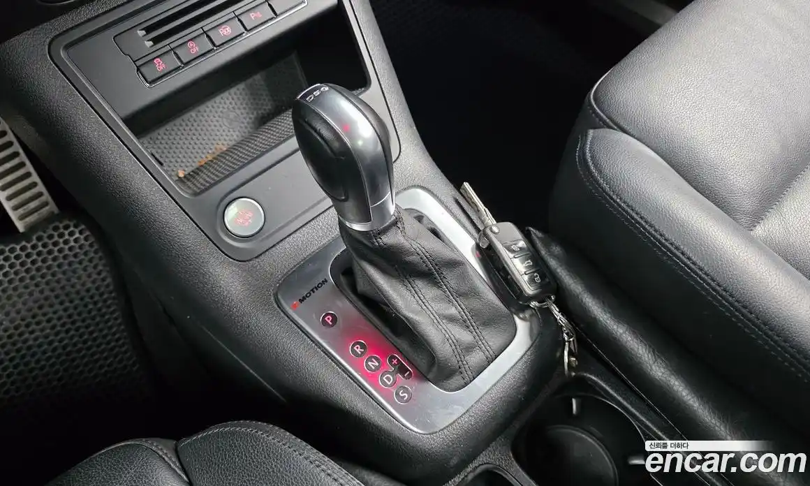 Volkswagen Tiguan 2016 2.0 Автомат в Москве № 215163, фото 15