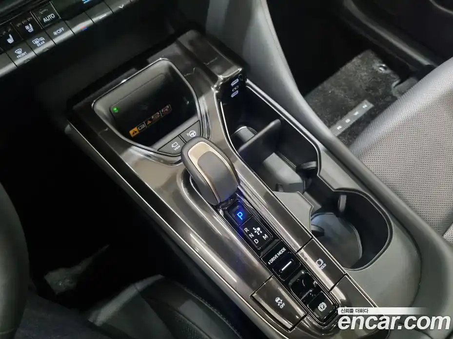 Toyota Crown 2024 2.4 Автомат в Москве № 215596, фото 16