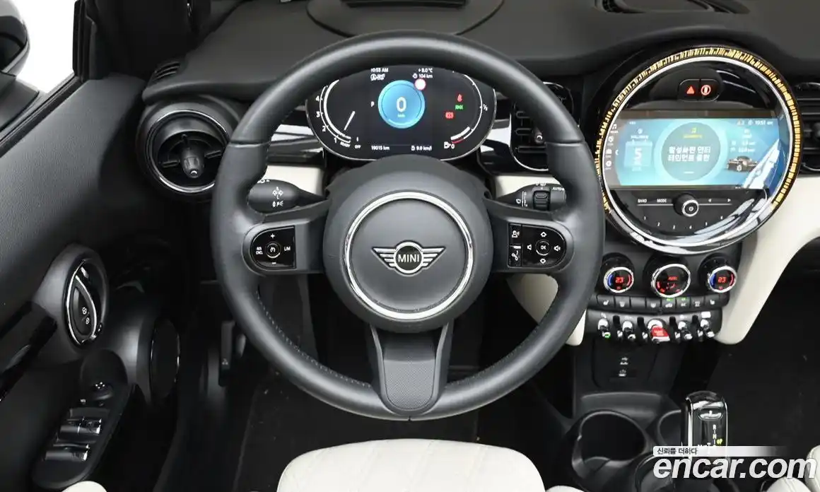 Mini Cooper Convertible 2023 2.0 Автомат в Москве № 220293, фото 13