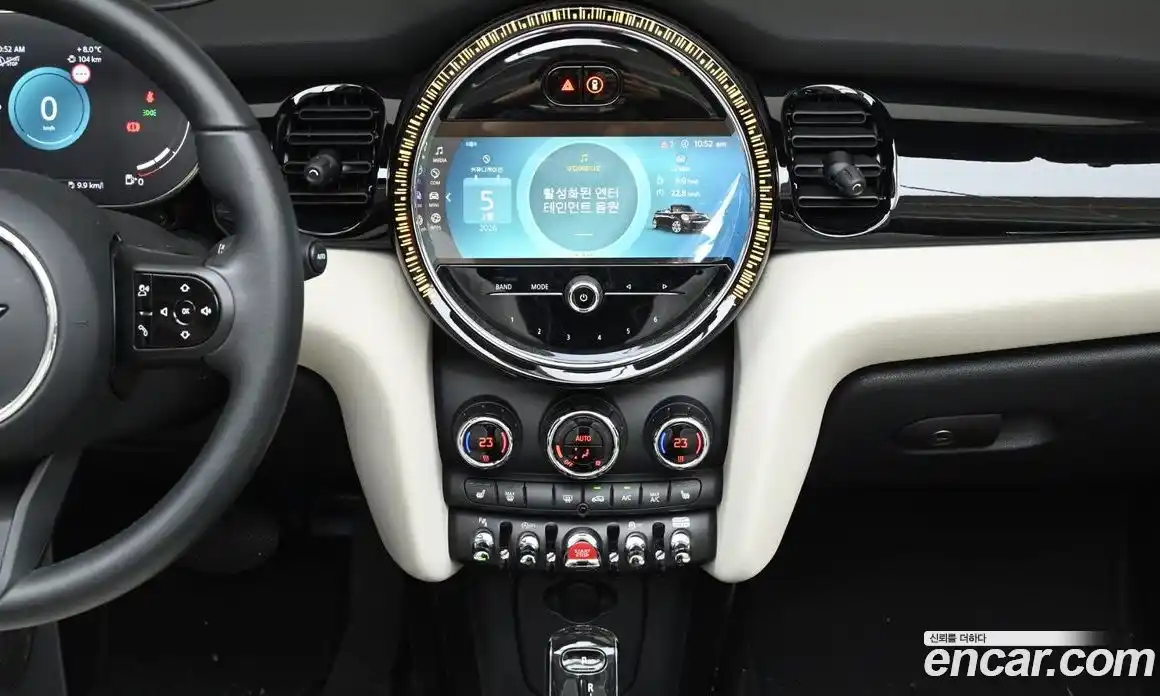 Mini Cooper Convertible 2023 2.0 Автомат в Москве № 220293, фото 14