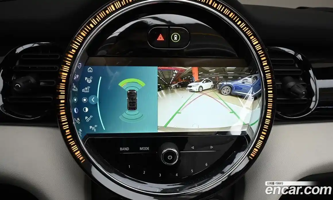 Mini Cooper Convertible 2023 2.0 Автомат в Москве № 220293, фото 15