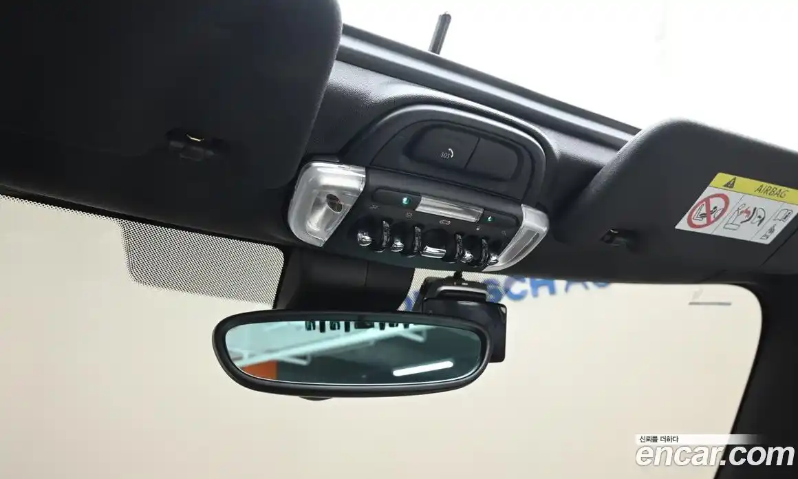 Mini Cooper Convertible 2023 2.0 Автомат в Москве № 220293, фото 16