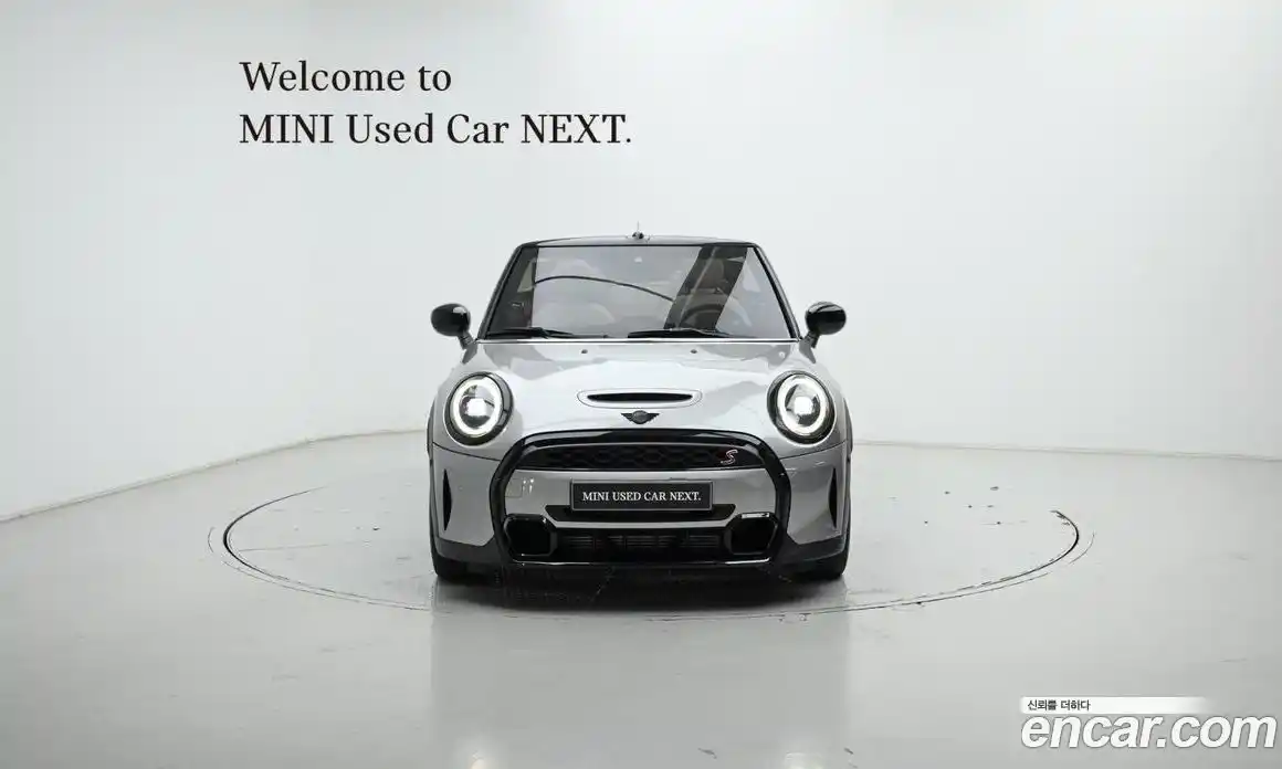 Mini Cooper Convertible 2023 2.0 Автомат в Москве № 220293, фото 3