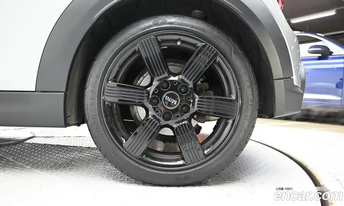 Mini Cooper Convertible 2023 2.0 Автомат в Москве № 220293, фото 5