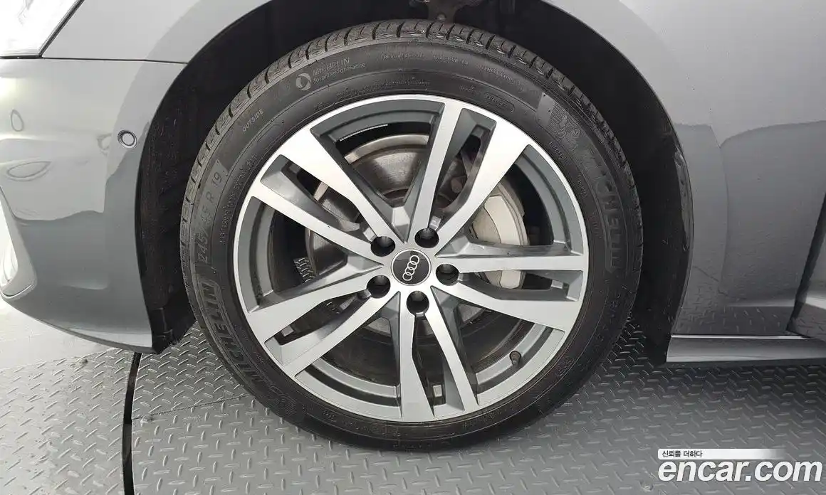 Audi A6 2022 2.0 Автомат в Москве № 220466, фото 6