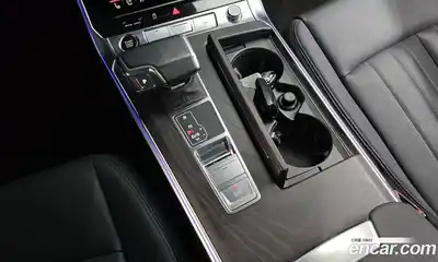 Audi A6 2022 2.0 Автомат в Москве № 220466, миниатюра 7