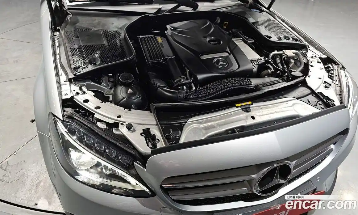 Mercedes-Benz C-Class 2017 2.0 Автомат в Москве № 220577, фото 10