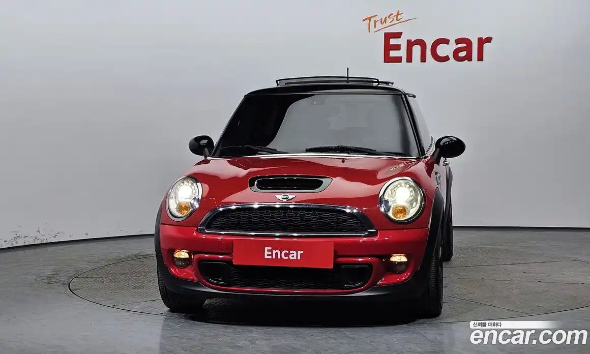 Mini Cooper 2012 1.6 Автомат в Москве № 220739, фото 11