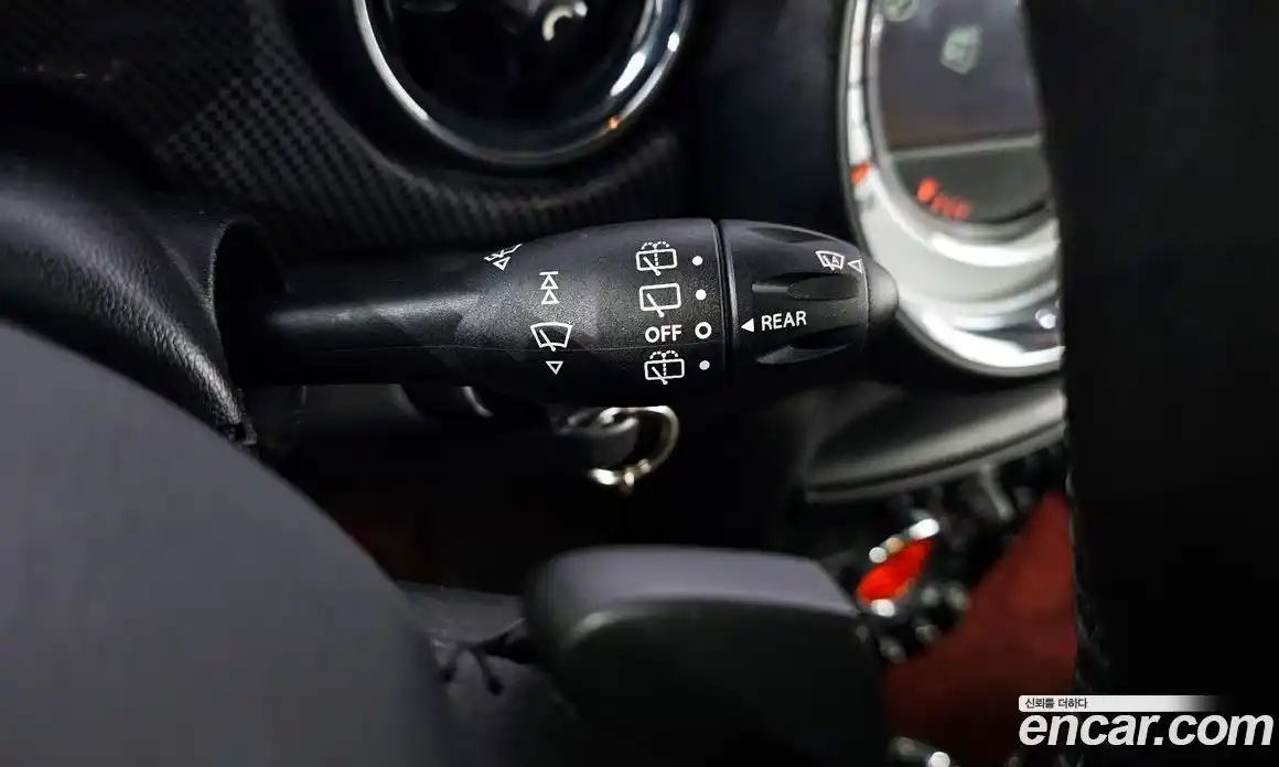 Mini Cooper 2012 1.6 Автомат в Москве № 220739, фото 17