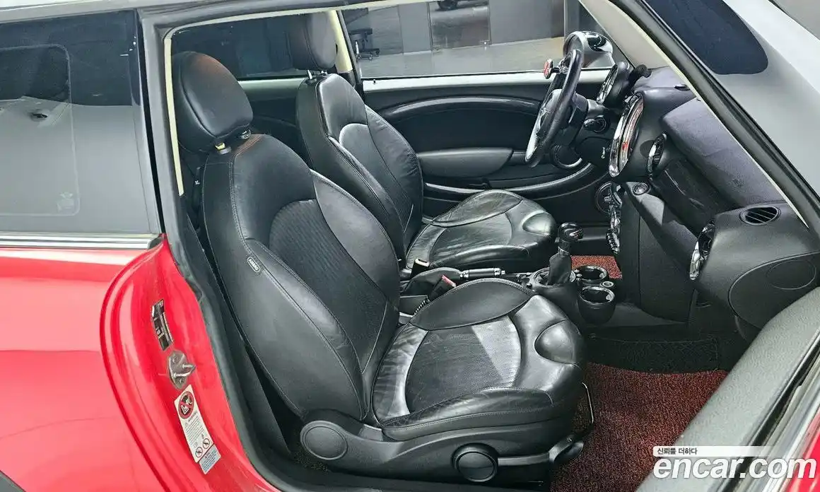 Mini Cooper 2012 1.6 Автомат в Москве № 220739, фото 20