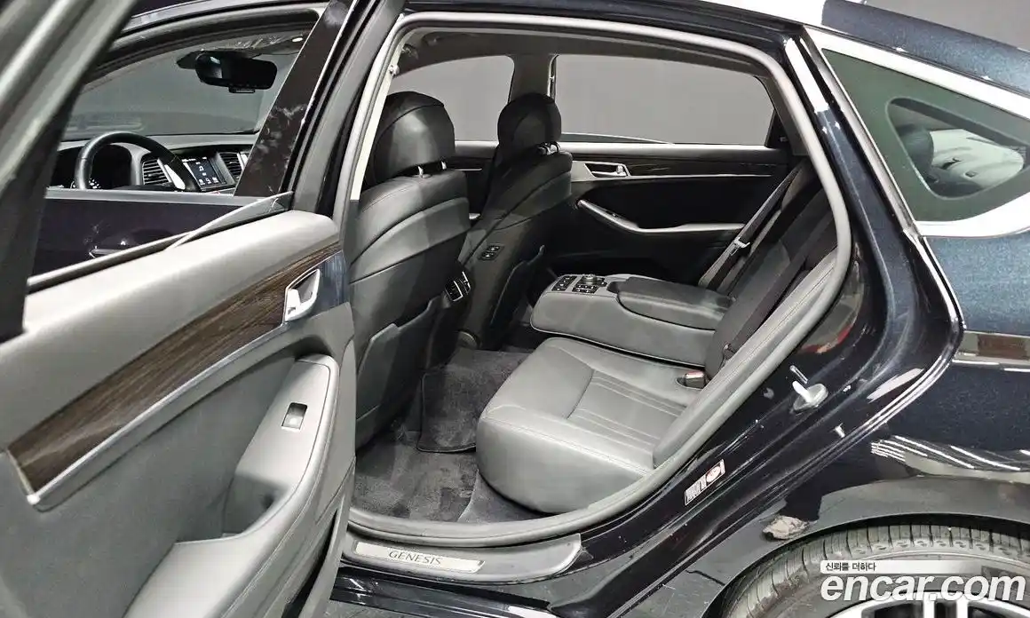 Genesis G80 2019 3.3 Автомат в Москве № 22188, фото 20