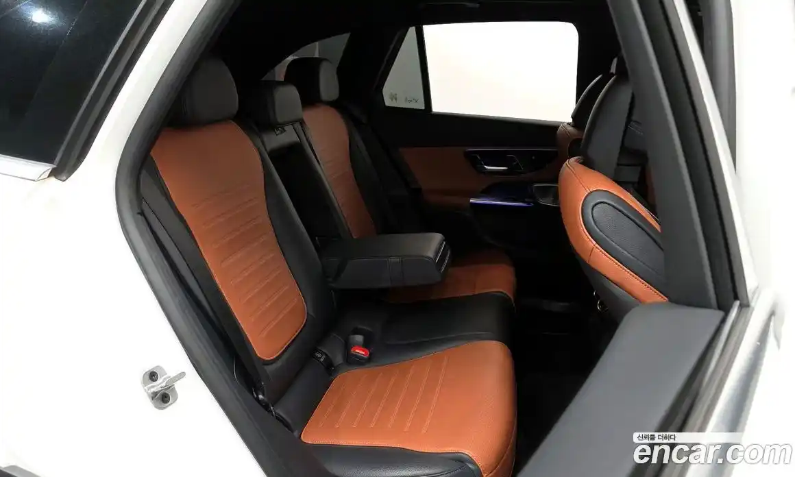 Mercedes-Benz GLC-Class 2023 2.0 Автомат в Москве № 225085, фото 14