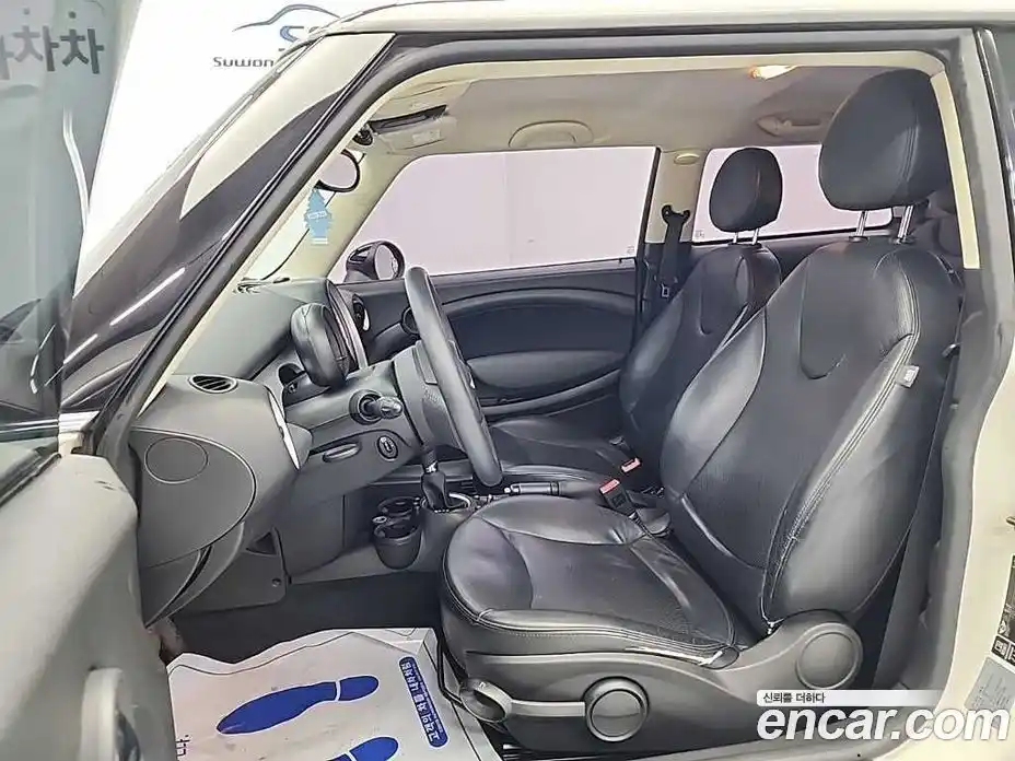 Mini Cooper 2012 2.0 Автомат в Москве № 228121, фото 11