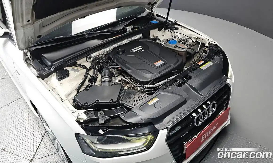 Audi A4 2015 2.0 Автомат в Москве № 229556, фото 11