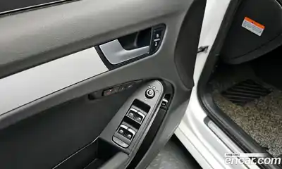 Audi A4 2015 2.0 Автомат в Москве № 229556, миниатюра 8