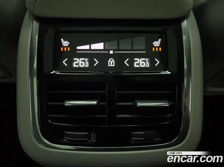 Volvo XC60 2026 2.0 Автомат в Москве № 230768, фото 18