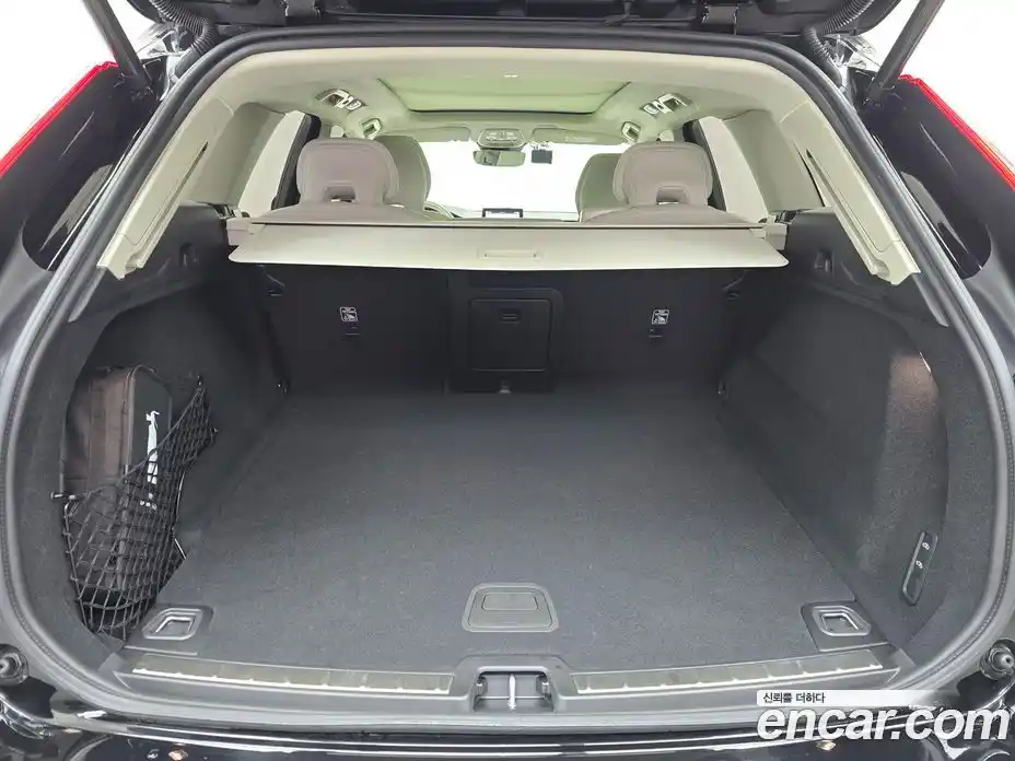 Volvo XC60 2026 2.0 Автомат в Москве № 230768, фото 20