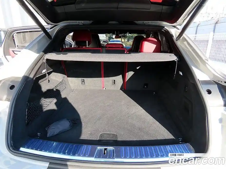 Porsche Cayenne 2022 3.0 Автомат в Москве № 231058, фото 17