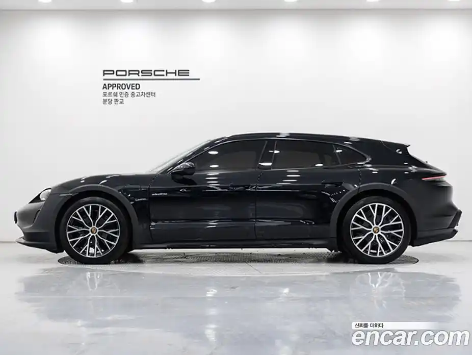 Porsche Taycan 2024 0.1 Автомат в Москве № 231074, фото 6