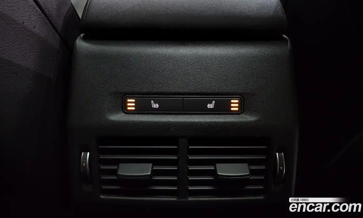 Land Rover Discovery Sport 2024 2.0 Автомат в Москве № 231160, фото 15