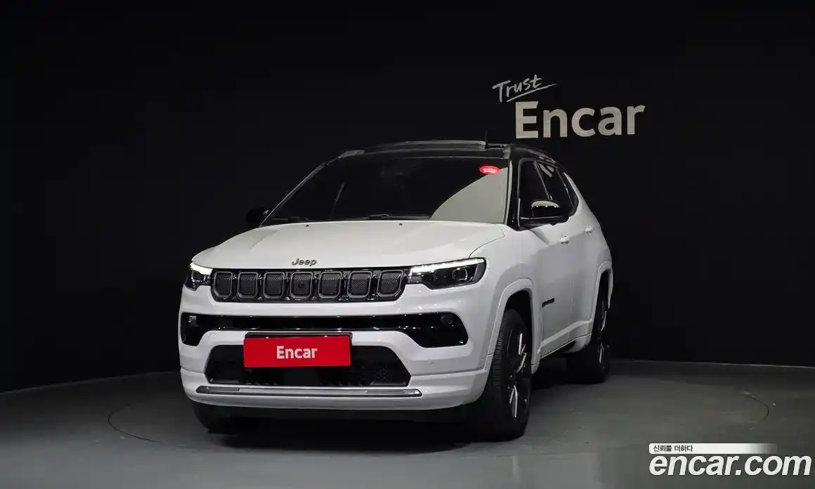 Jeep Compass 2022 2.4 Автомат в Москве № 232359, фото 13